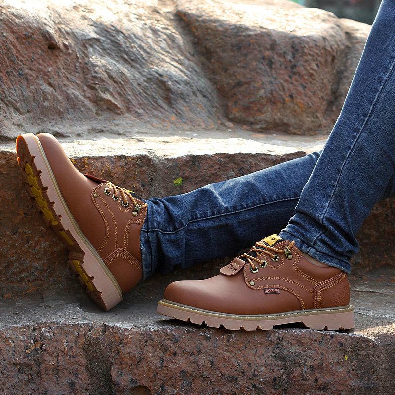 Autumn and Winter Shoes Women Men  Plus Velvet Cotton Shoes Couple Martin Boots Leather Casual Shoes