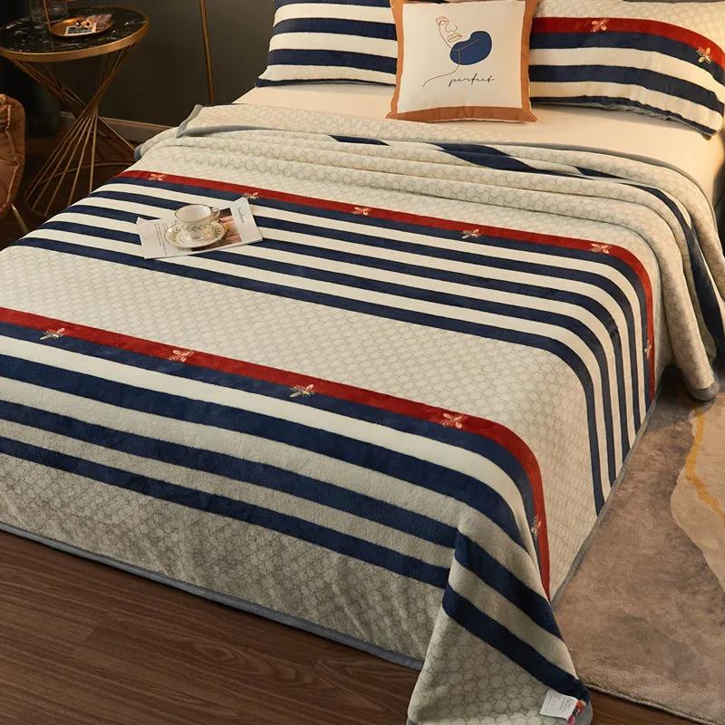 Winter Thick Double-layer Blankets Bedroom Warm Nap Blanket Plus Velvet Double-layer Blanket Dormitory Duvet Cover Blanket