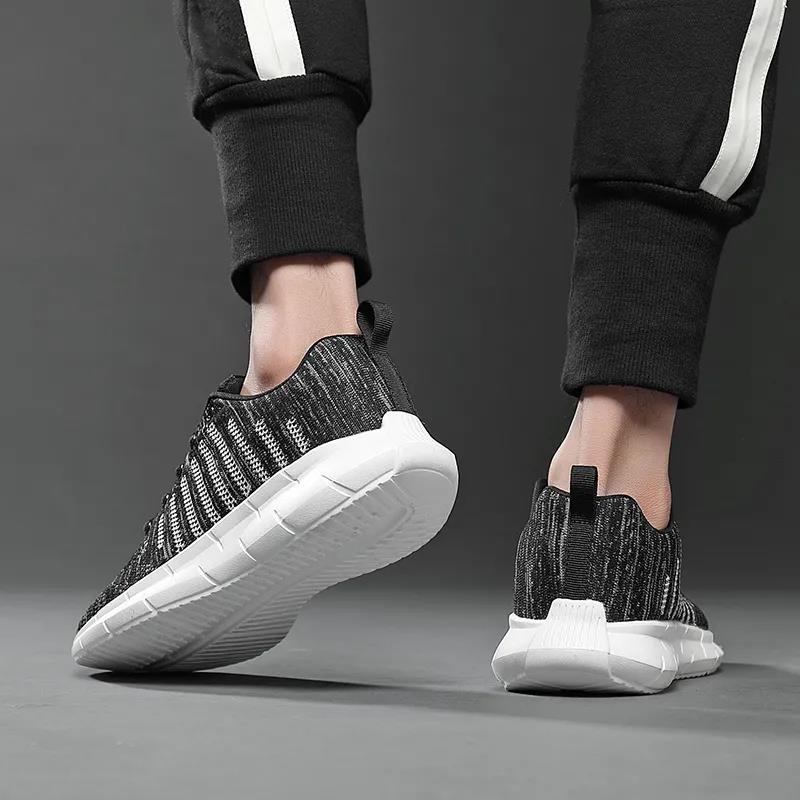 Shoes Men and Summer Breathable Large Size Men's Sports Casual Shoes Mesh Running Shoes
