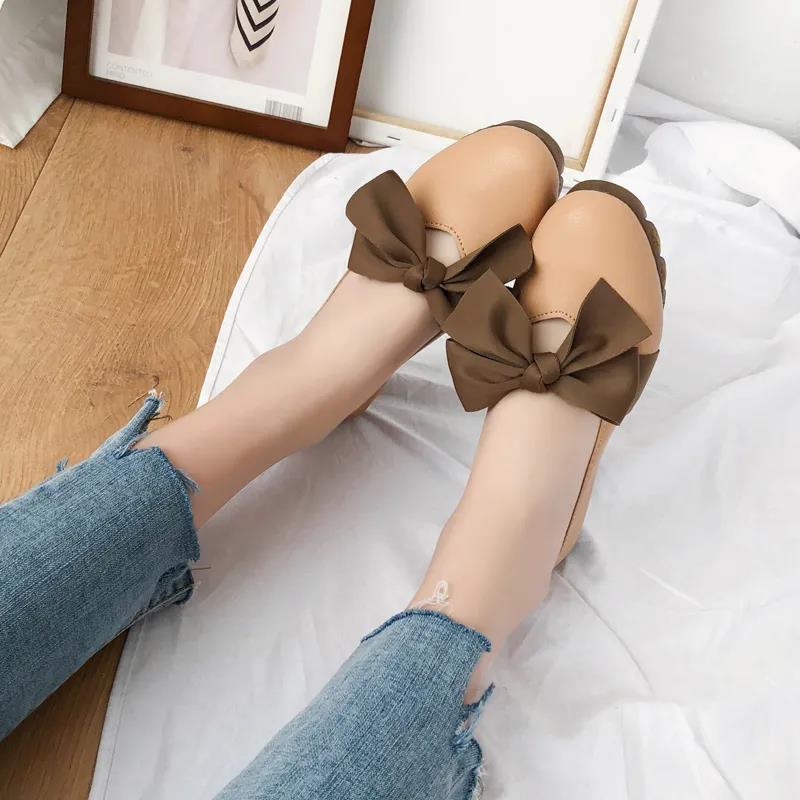 Loafers Flat Round Toe Single Shoes Women Shallow Mouth Flat-heeled Soft-soled Peas Shoes Sweet Bow Work Shoes Comfortable and Light