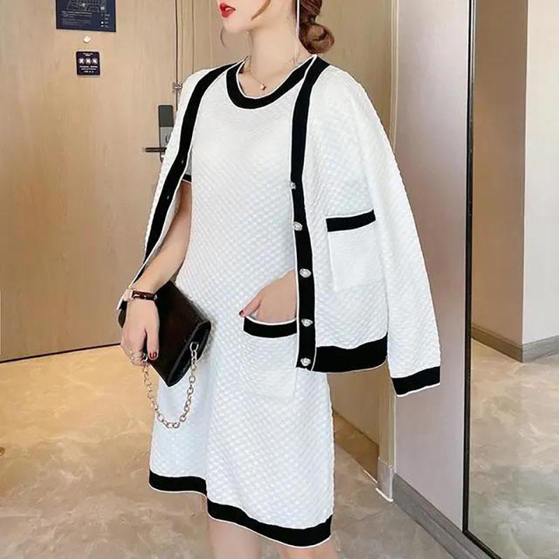 Small Fragrant Style Knitted Cardigan Jacket Female Design Sense Niche Sweater Loose Lazy Style High Sense of Top Two-piece Suit
