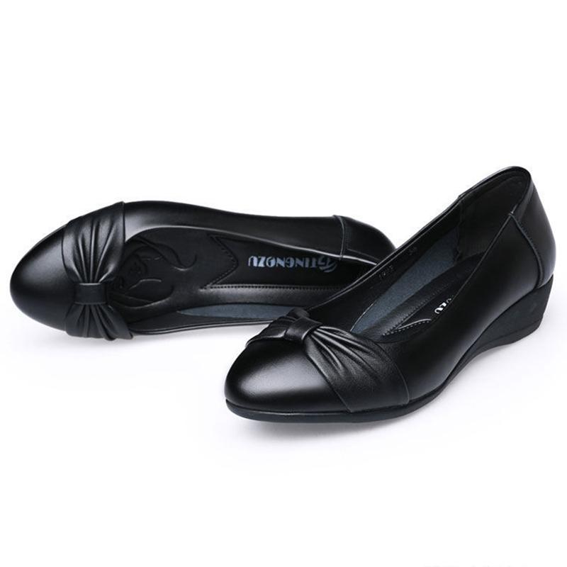Mom's Shoes Women's Shoes Soft-soled Women's Comfortable Spring and Autumn Soft Leather Work Shoes Leather Shoes Middle-aged and Elderly