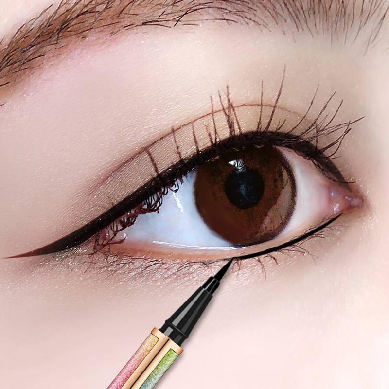 Waterproof and not smudge lasting student eyeliner soft head High quality starry eyeliner super