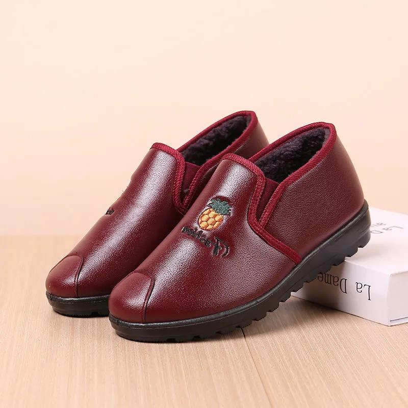 Winter Women's Warm and Comfortable Cotton Shoes Waterproof Non-slip Soft-soled Cotton Boots Flat Shoes