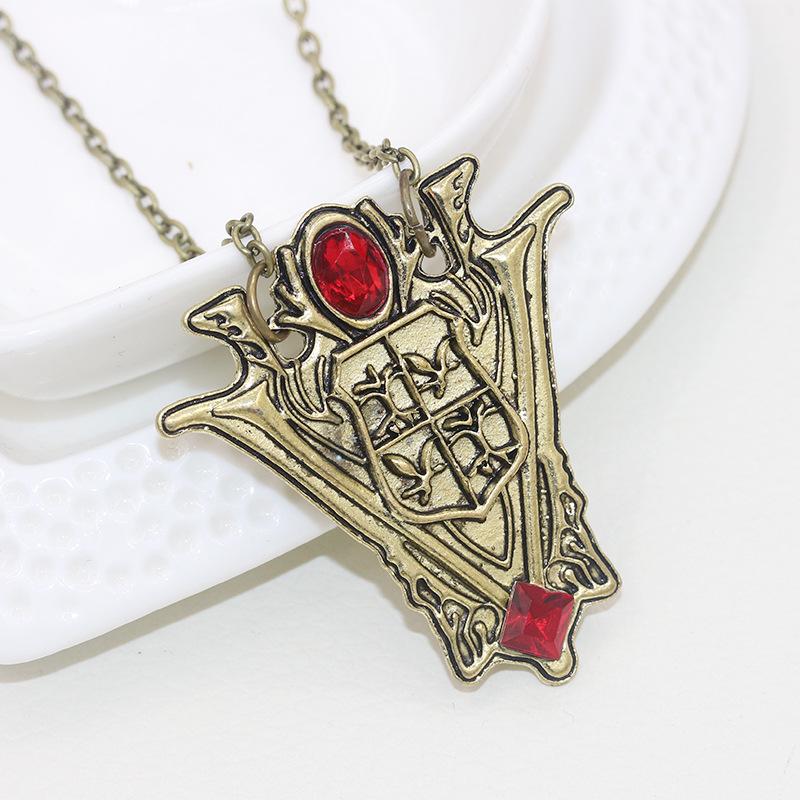States Film and Television Twilight New Moon Crest Tower Clock Necklace Moon Crest Volt
