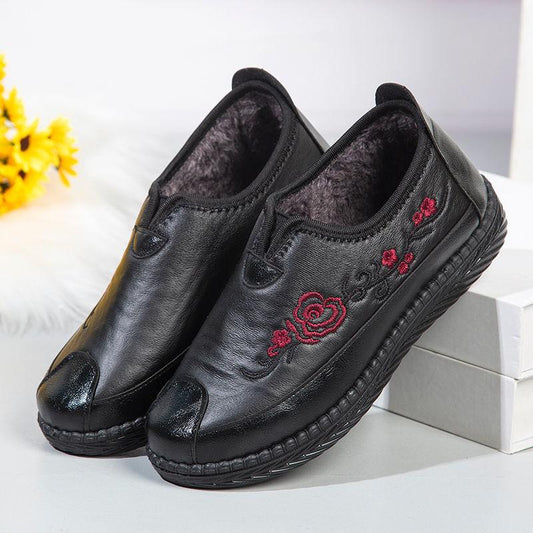 Cotton Shoes Women's Warm and Comfortable Leather Shoes Flat-soled Non-slip Soft-soled Waterproof Winter Shoes