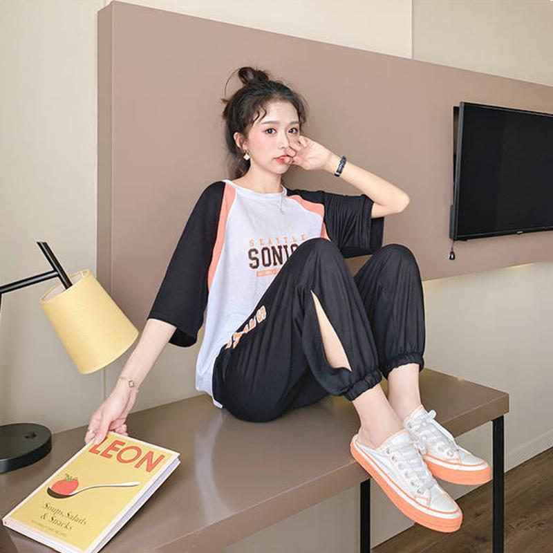 Cute Casual Sportswear Suit Female Summer Two-piece Suit Loose Cool Round Neck Short-sleeved T-shirt + Loose Sports Pants Fabric Light and Breathable