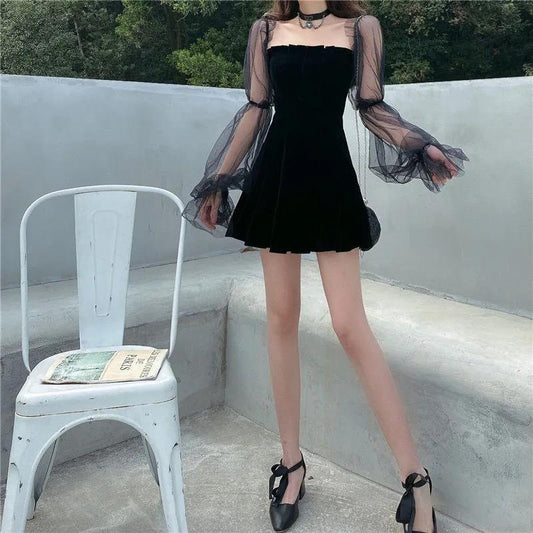 Black A-line Dress with Waist Strapless Mesh Gauze Slimming Sexy Black Gauze Dress Chiffon Long-sleeved Strapless Neckline Ladies Sexy Dress