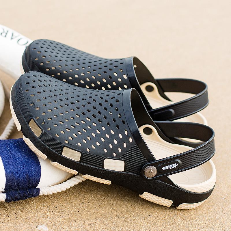 Summer New Hole Shoes Men's Wading Casual Outdoor Beach Shoes Non-slip Soft Bottom Baotou