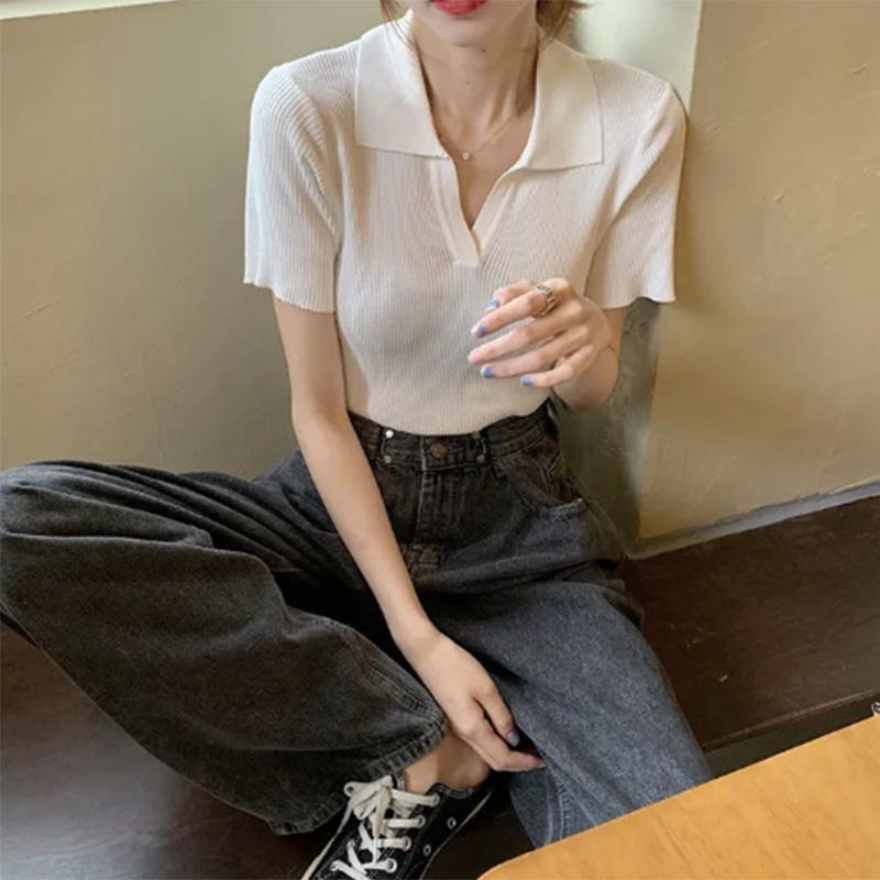 Summer V-neck Short-sleeved Knitted Sweater Women's Korean Version Slim Fit and Thin All-match French Girl Retro Hong Kong Style Short Top