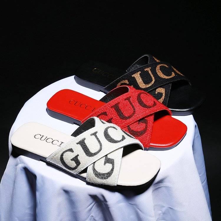 Slippers Women Fashion Wear Flat Bottom Summer Cross Weave Hong Kong Style Wild Social Sandals