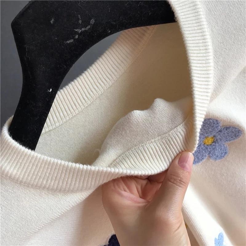 Korean Floral Emobroidery Pullover Sweater High Quality Women Elegant O Neck Knitted Tops