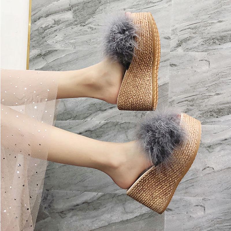 Fur Slippers Women Fluffy Sliders Comfort Summer Wedge Heeled Slippers Sweet Ladies Platform Slippers Footwear