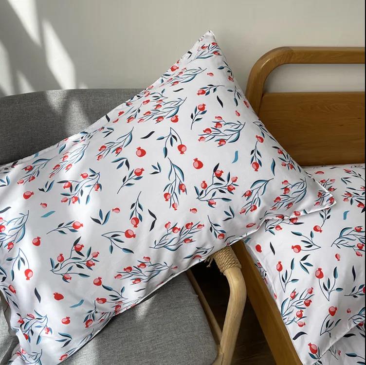 Two-pack of Twill Cotton Pillowcase Pastoral Style Floral Pillow Core Set Double Bed Bedding Set