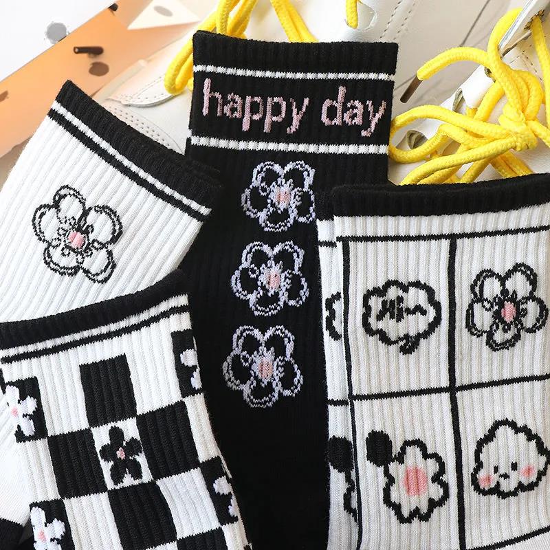 Three Pairs of Black Cotton Socks Korean Cartoon Embroidered Tube Socks