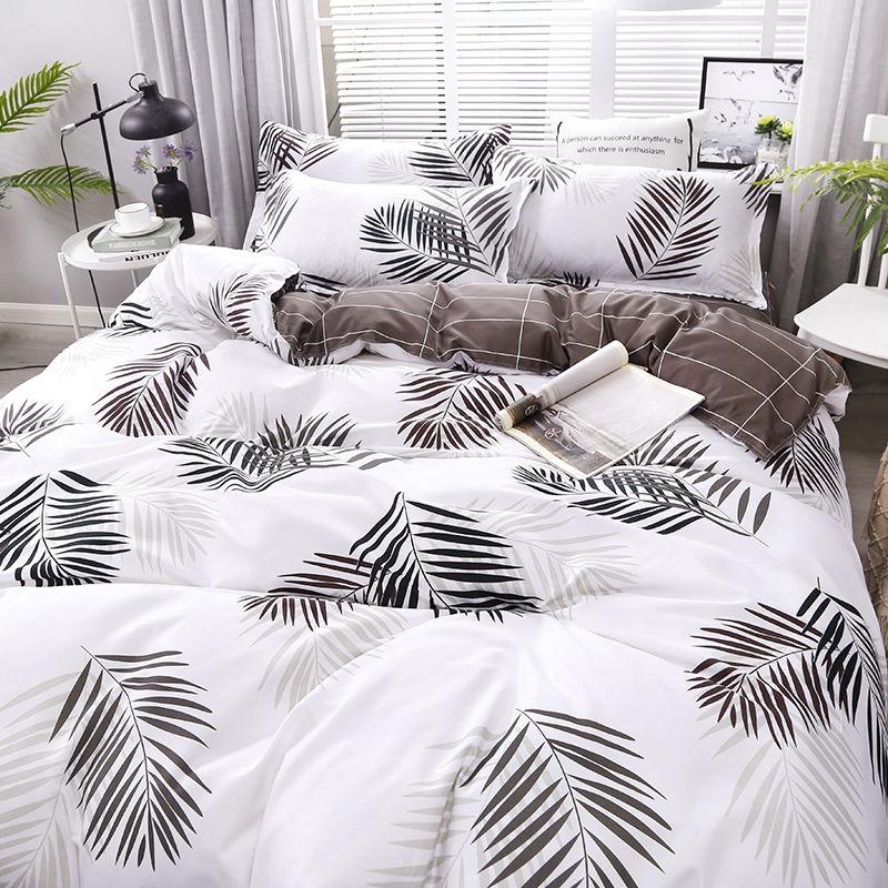 Net Celebrity Four-piece Bedding Cartoon Bed Linen Quilt Sanding Three-piece Student Bedding