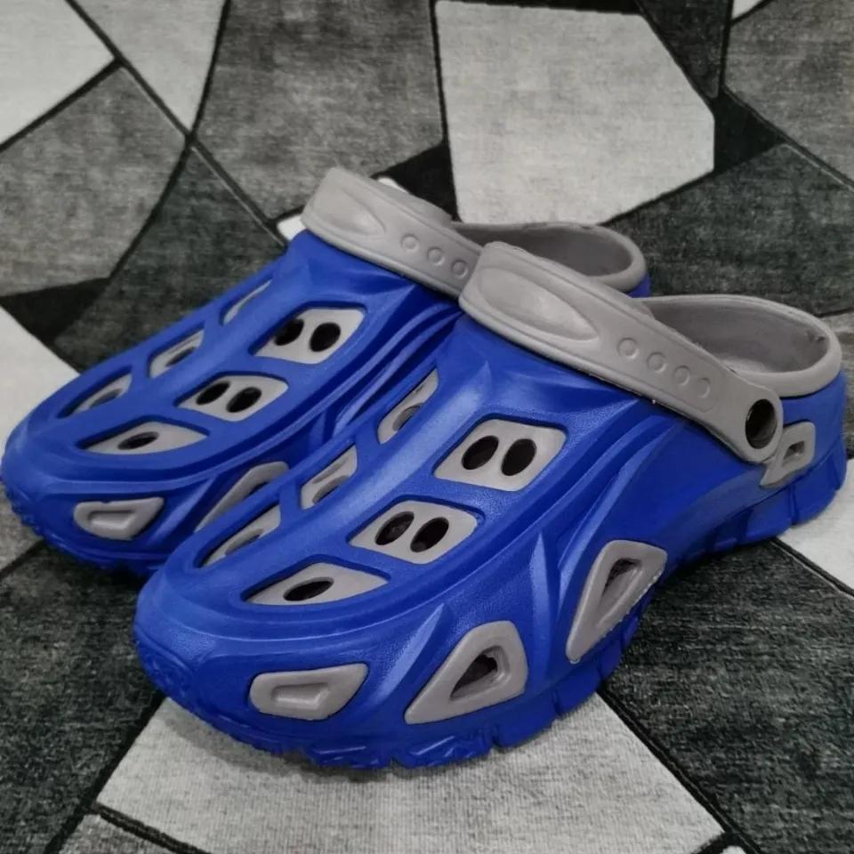 Men's Daily Non-slip Hollow Hole Shoes Outdoor Leisure Beach Sandals Sports Slippers Summer Bathroom Flip Flops