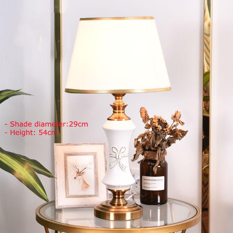 Modern Table Lamp Bedroom Bedside Creative Desk Lamp Light Simple Home Warm Retro Table Light