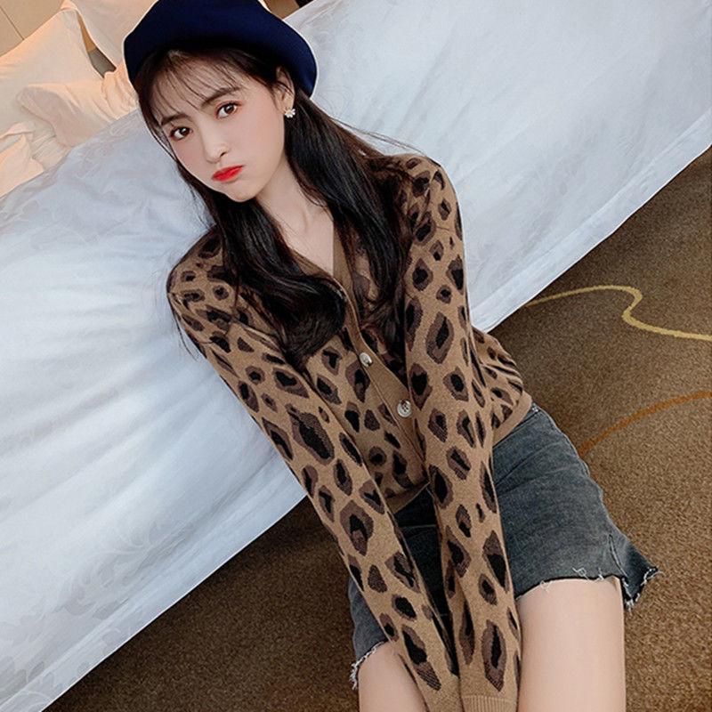Spring and Autumn Leopard Print Knit Thin Jacket Slim Short Knit Casual Blouse