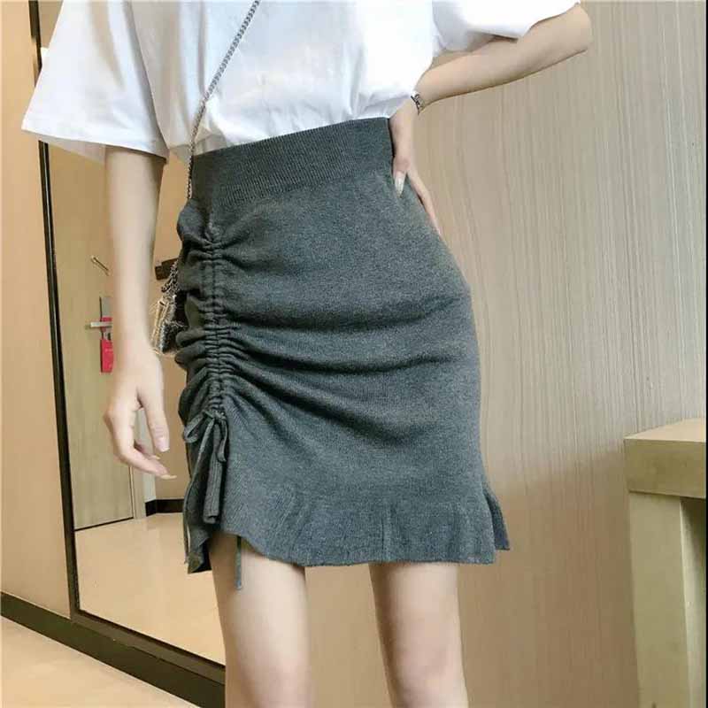 Design Skirt Female Autumn Pleated Fishtail Skirt High Waist A-line Skirt Knitted Bag Hip Short Skirt