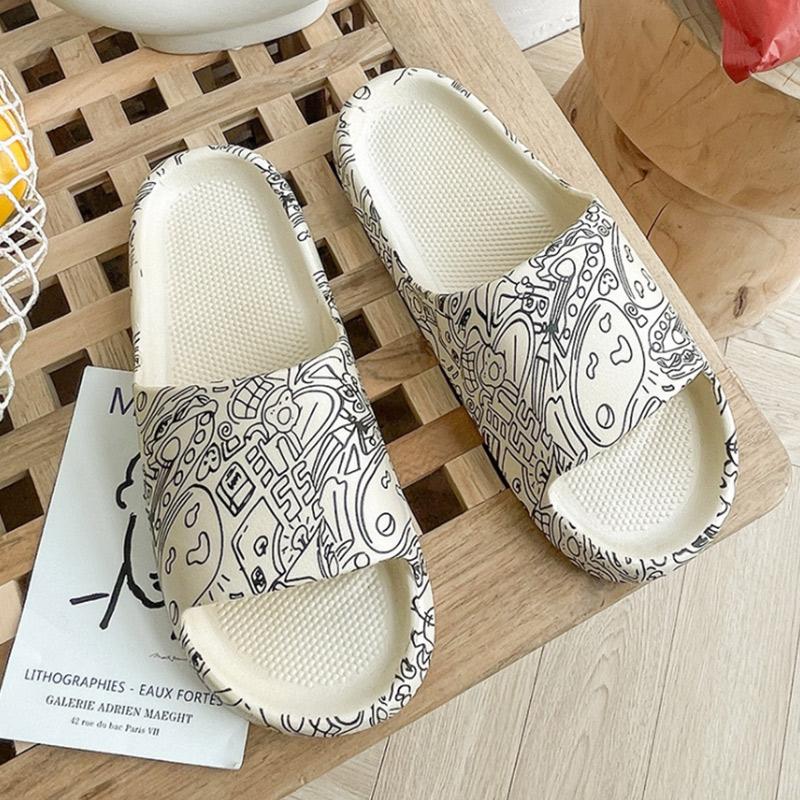 Slippers Girls Summer Trend Fashion Street Student Outdoor Shoes Non-slip Thick Bottom Beach Sandals and Slippers