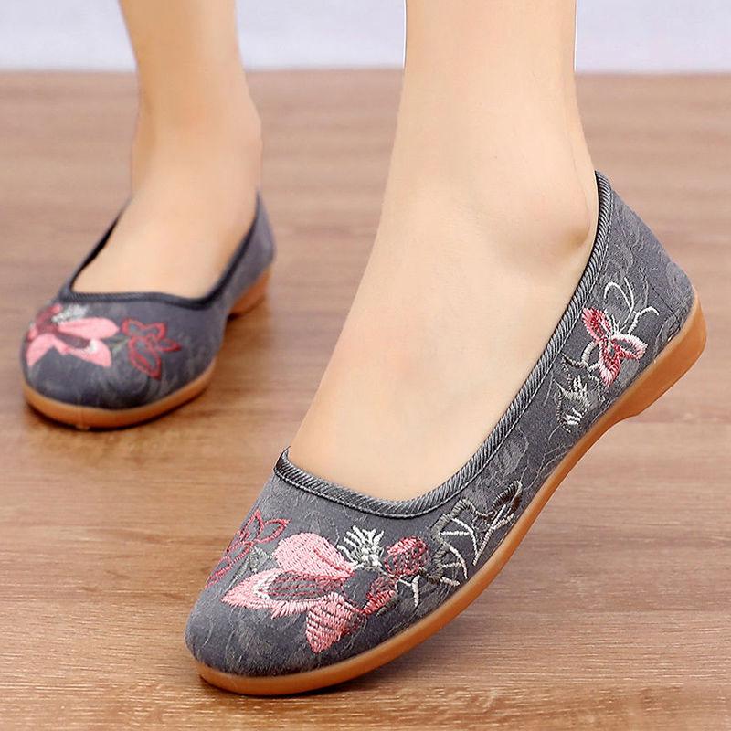 Spring and Summer Beef Tendon Bottom Old Beijing  Shoes Mother Single Shoes Ethnic Soft Bottom Women's Shoes Work Shoes Breathable Embroidered Shoes