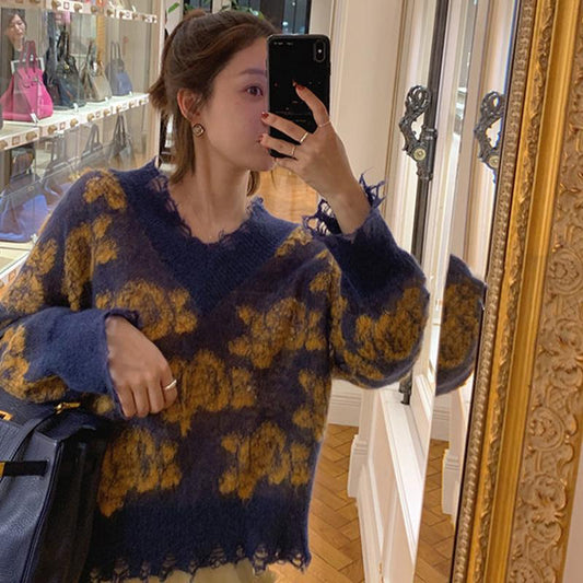 Autumn Winter V-neck Knitted Sweater Hollow Jacquard Design Long Sleeve Casual Fashion Pullover Thickening