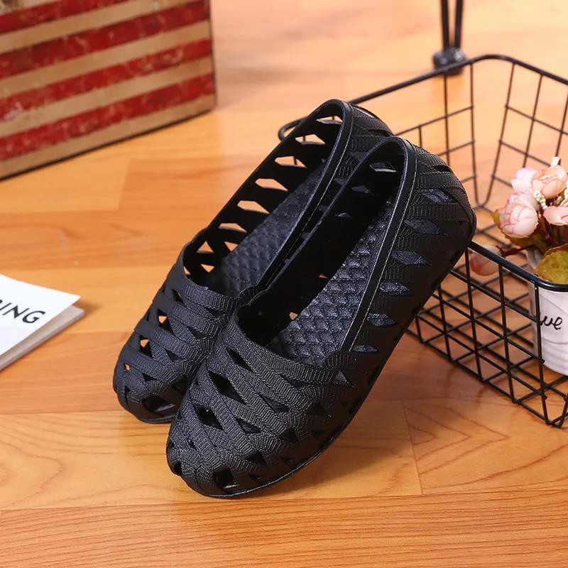 Ladies Summer Sandals Non-Slip Comfortable Breathable Single Shoes Flat Bottom Round Toe Solid Color High Quality PVC Mesh Shoes
