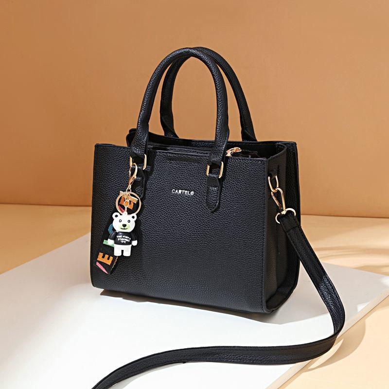 Trendy One-shoulder Messenger Female Bag Wild Mother Bag Large-capacity Portable Leather Bag