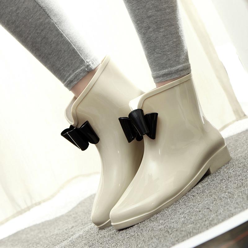 Rain Boots Women's Rain Boots Non-slip Adult Water Shoes Short Tube Plus Velvet Water Boots Ladies Mid-tube Rubber Shoes