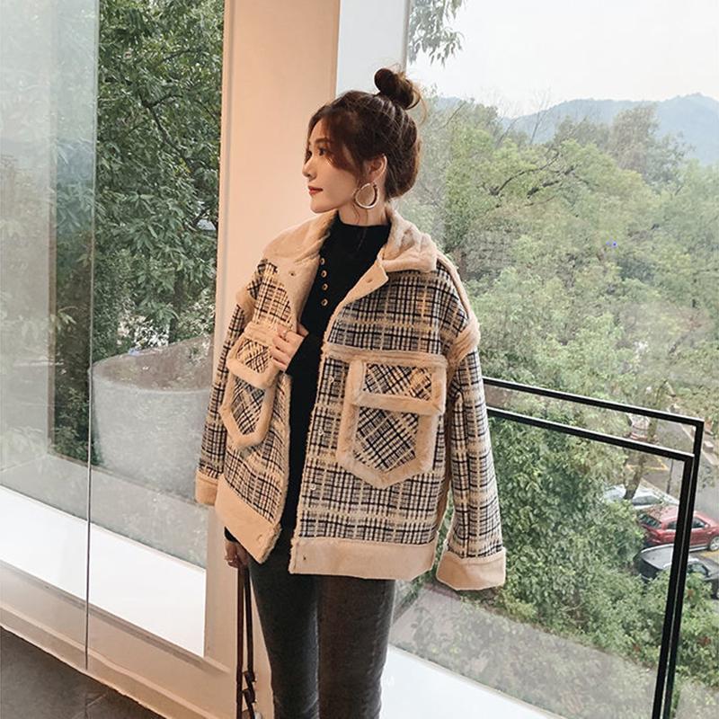 Faux Fur One-piece Plaid Jacket Women Plus Velvet Short Autumn and Winter Loose and Thin Jacket Ladies Temperament Warm Jacket