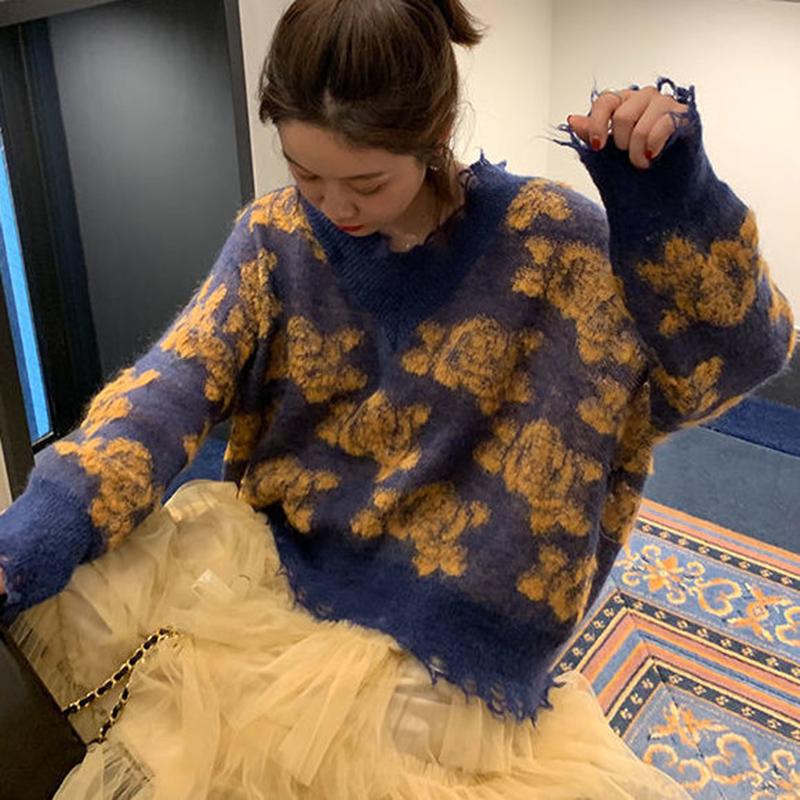 Autumn Winter V-neck Knitted Sweater Hollow Jacquard Design Long Sleeve Casual Fashion Pullover Thickening