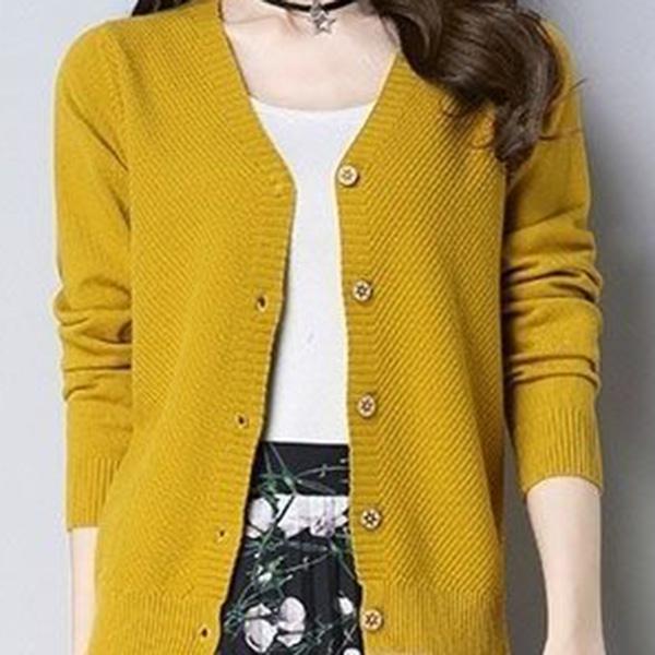 Spring and Autumn Knit Solid Color Cardigan Long Sleeve V-neck Sweater Short Solid Color Coat