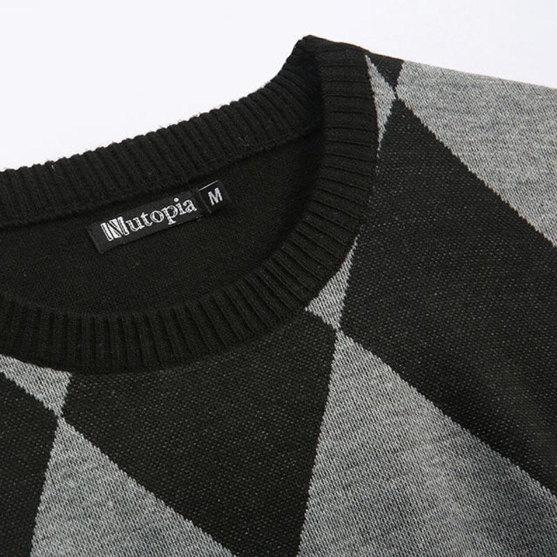 Sweater Men Winter Warm and Comfortable Hedging Loose Base Sweater Inside