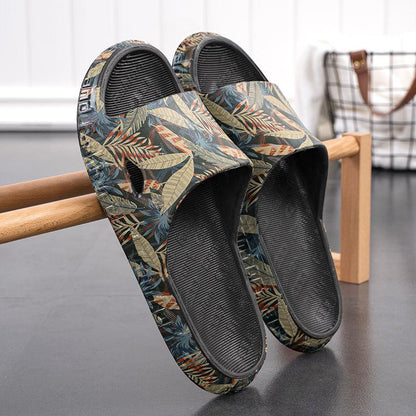 Summer Beach Slippers for Men Wear-resistant Home Bathing Sandals and Slippers Not Smelly Feet Female EVA Slippers