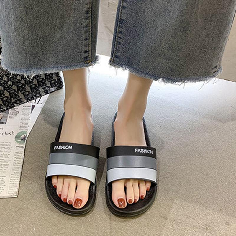 Summer Sandals and Slippers for Home Indoor Home Bathroom Bath Non-slip Plastic Soft Bottom Female Home Slippers It's A Little Bit Smaller