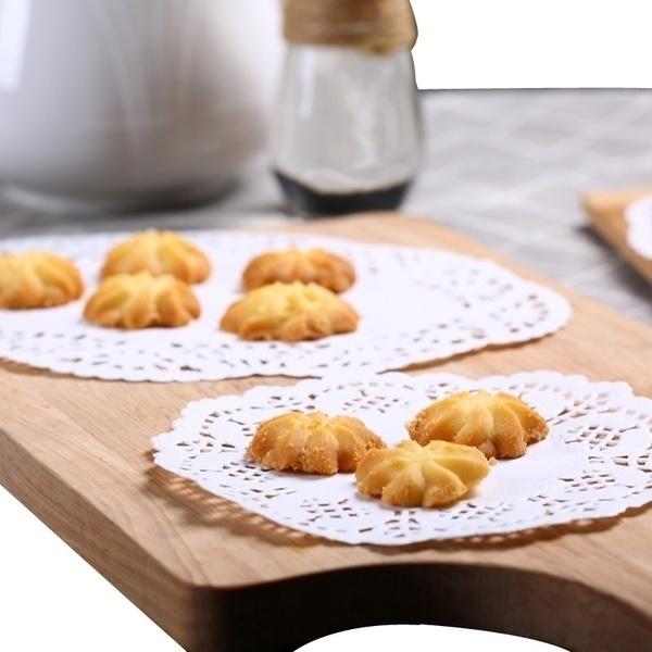 150Pcs Round Paper Lace Doilies Cake Placemat Party Wedding Baking Decoration