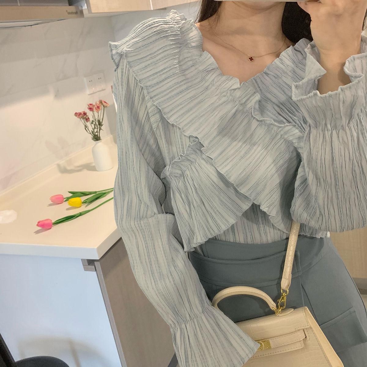 Spring and Summer Palace Style Trumpet Sleeve Shirt Women  Lotus Sleeve