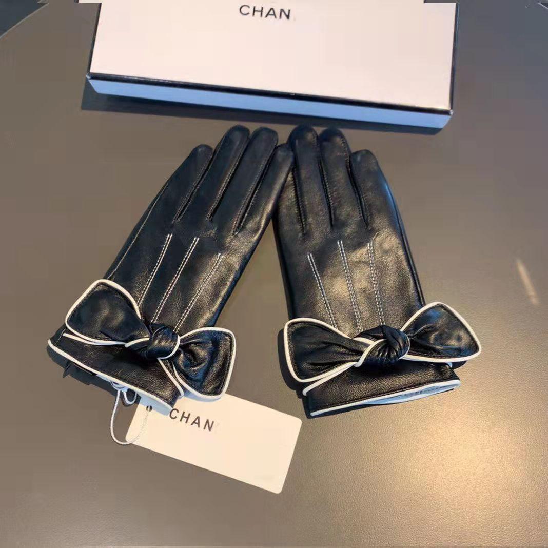 Ladies Leather Gloves Autumn and Winter Warm Touch Screen Plus Velvet Cold-proof Wind-proof Waterproof Cycling Gloves Cute Student Outdoor Play Gloves