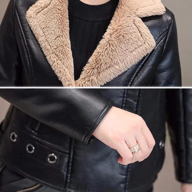 Winter Leather Jacket and Fur In One Medium and Long Women's Lamb Fur Jacket Plus Velvet Thickening Large Size Leather Jacket