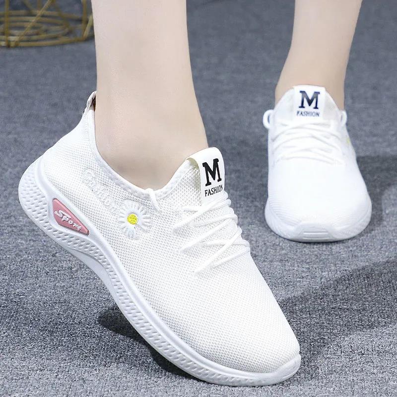 Non-slip Wear-resistant Running Shoes Women's Spring and Summer Sports Shoes  Slip-on Mesh Shoes
