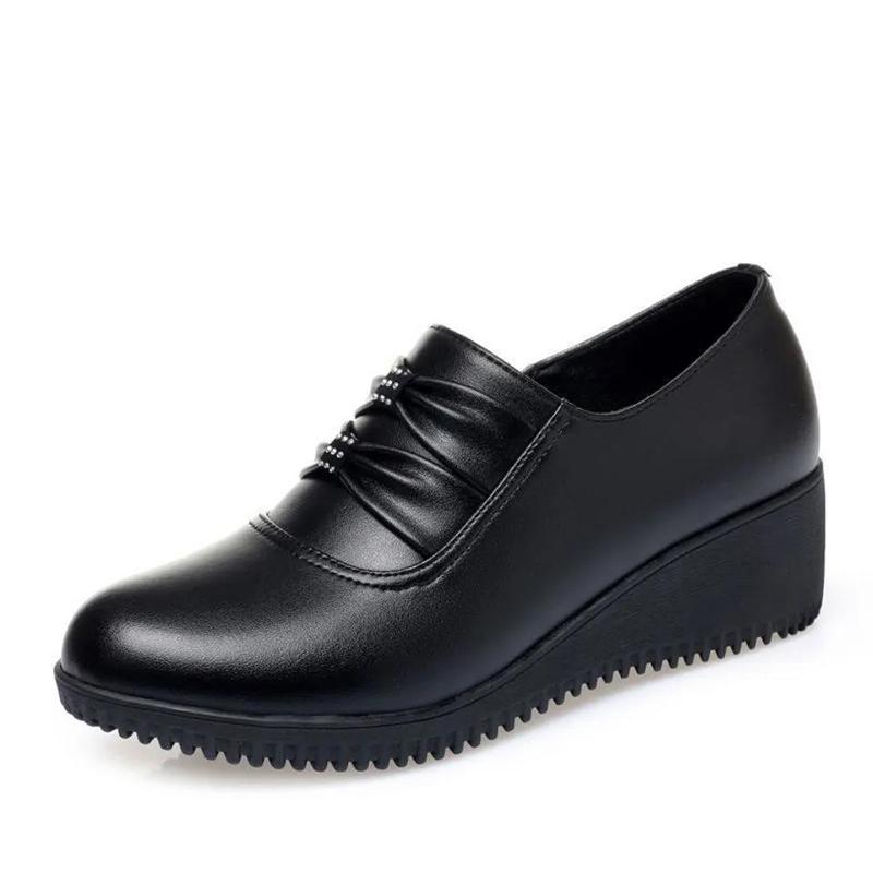 Black Soft Leather Work Shoes Women's Single Wedge Heel Large Size Non-slip Soft Leather High Heel Casual Shoes Can Be Worn To Work