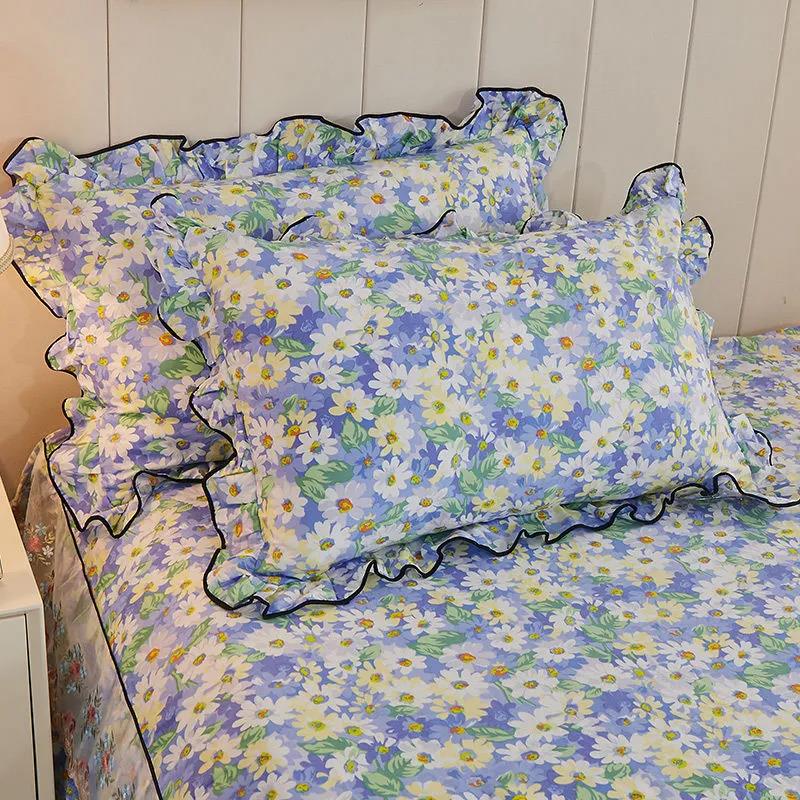 Princess Wind A Pair of Pillowcases Korean Version Cute Lace Pillow Core Cover Cotton Soft Bedding