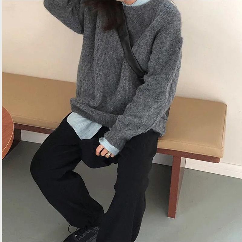 Japanese Retro Gentle and Thick Autumn and Winter Knit Sweater Round Neck Lazy Loose Padded Outer Sweater Women's Warm Women's Blouse