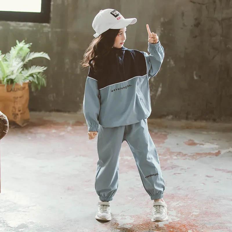 Girls' Spring and Autumn Dress Two-piece Casual Sports Splicing Contrast Color Design Loose Versatile Hooded Breathable Children's Two-piece Set