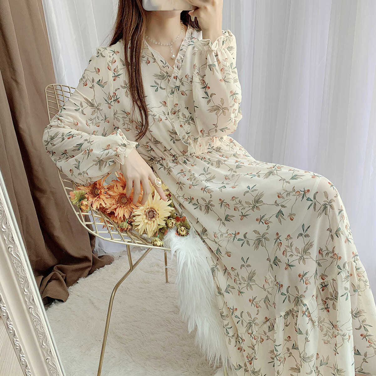 Spring French Romantic Retro Floral Dress V-neck Long-sleeved Sweet Waist Thinner Mid-length All-match Dress Female
