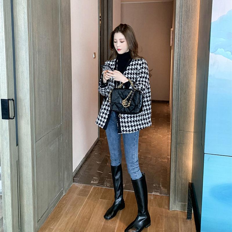 Women's Tweed Jacket Autumn and Winter Retro Houndstooth Woolen Top V-neck Jacket