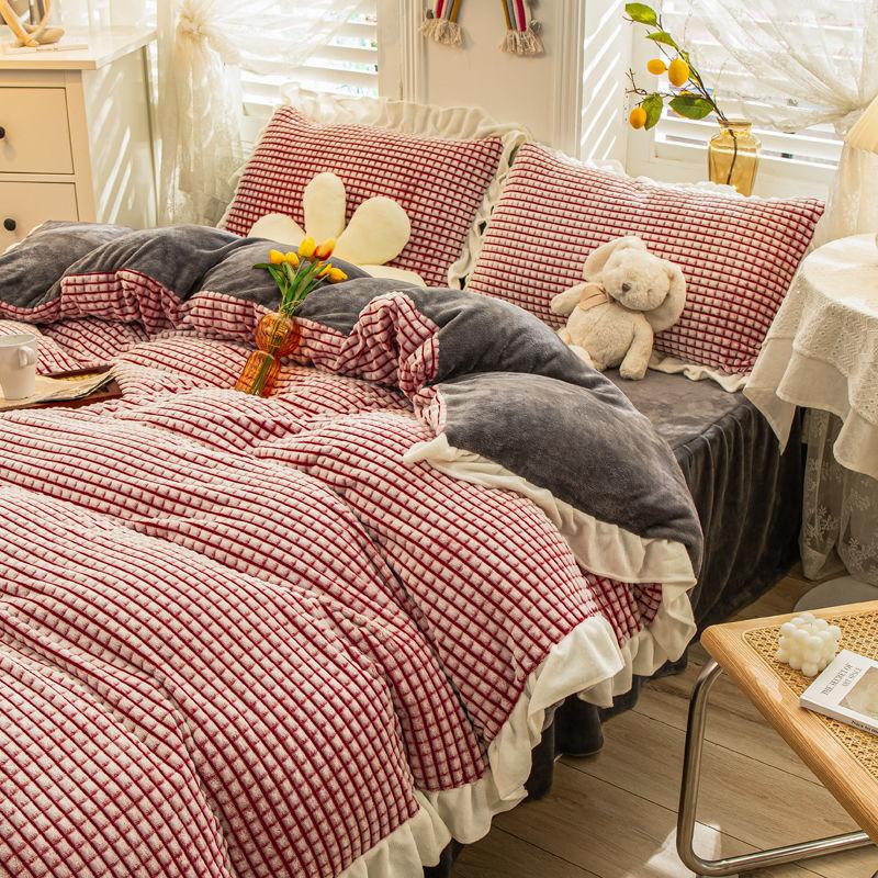 4pcs/set Winter Milk Velvet Princess Wind Bed Skirt Plus Velvet Thick Ruffled Quilt Cover Korean Bedding