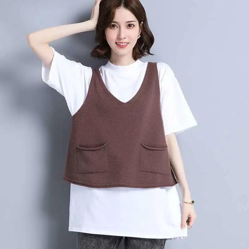 Women's Autumn and Winter Sweater Vest Vest Loose Large Size Short Sleeveless Sweater Outer Wear Vest Women