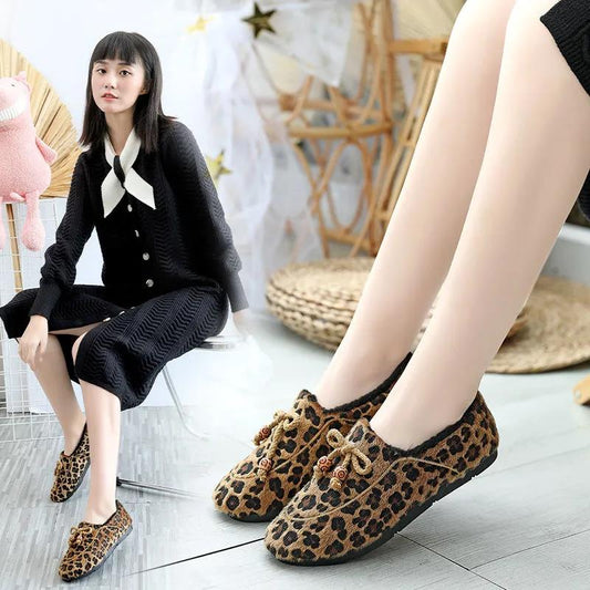 Women's Autumn and Winter Soft Bottom Plus Velvet Fashion Leopard Print Shoes Non-slip Wear-resistant Outer Shoes Slip-on Shoes